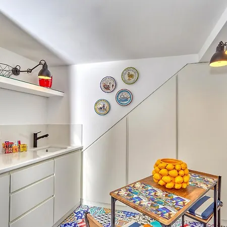 Apartment Domus