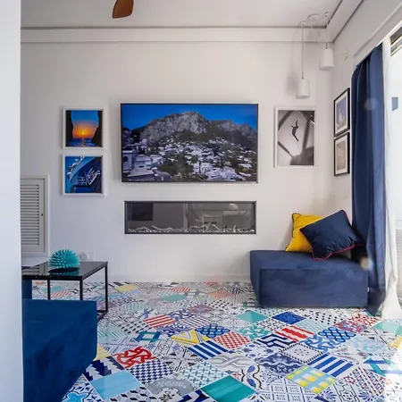 Domus Apartment